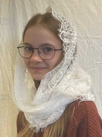 Eyelash Lace Infinity Veil