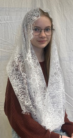 Eyelash Lace Infinity Veil