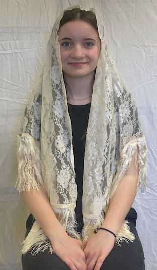One-Of-A-Kind Mantilla Veils