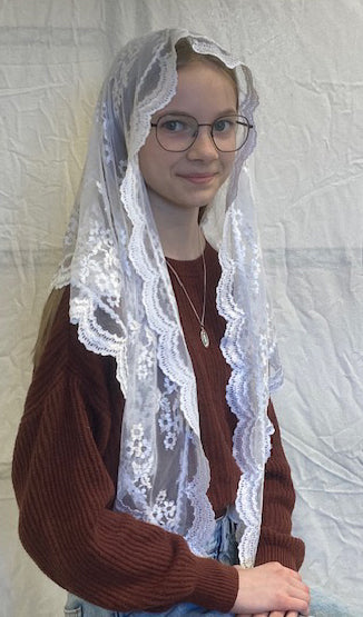 One-Of-A-Kind Mantilla Veils
