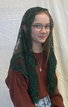 Spanish Style Triangle Mantilla