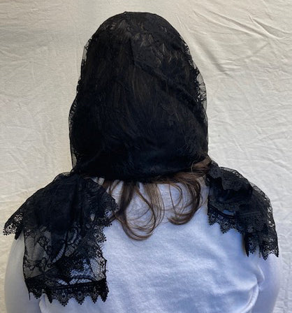 Rectangular Mantillas