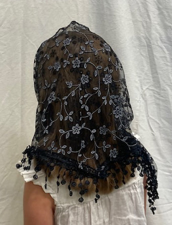 Venitian Lace Fringed Triangle